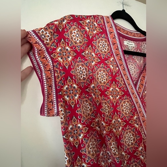 Max Studio Designer Women's Red Patterned Wrap Blouse Size Medium - Picture 5 of 15